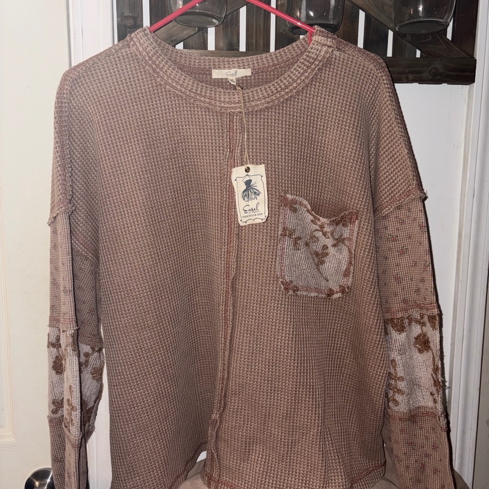 easel Dusty Rose Waffle Knit Pullover with Subtle Pocket Detail